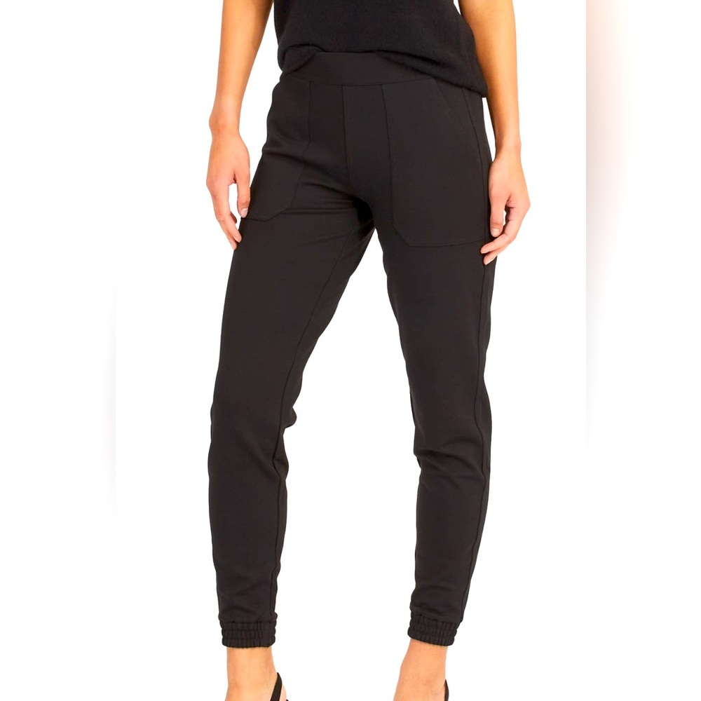 Spanx The Perfect Pant Ankle Joggers. Like new, size M